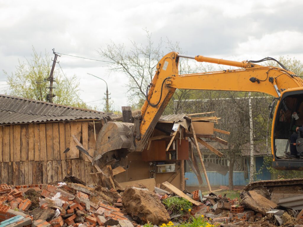 demolition-services classic-cleanouts